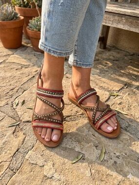 Dina True Embellished Studded Boho Flat Strappy Sandals Size 9
